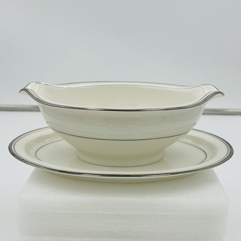 Noritake China Champlain Gravy Boat w/ Attached Underplate Platinum Trim #7553